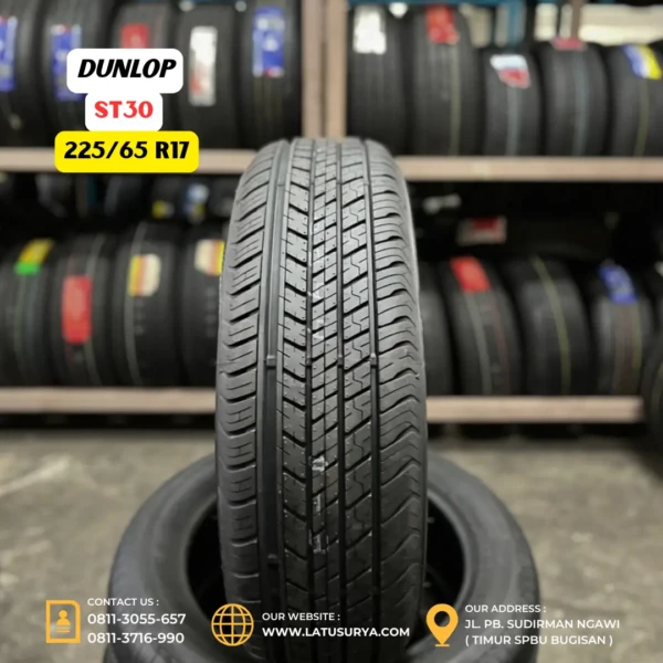 Salinan dari Black Yellow Podium Premium Motor Oil Promotion Instagram Post (1) Salinan dari Black Yellow Podium Premium Motor Oil Promotion Instagram Post (1)
